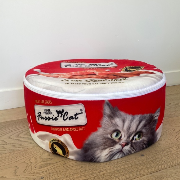 Fussie Cat Pet Bed – Super Premium Cat Food Can Design - Picture 1 of 9